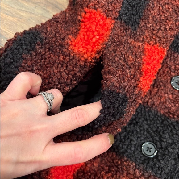 Girls Buffalo Plaid Sherpa Jacket size S/M (9/10) - Picture 12 of 13